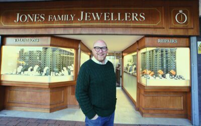 Jewellers thriving a month on from opening in Talisman